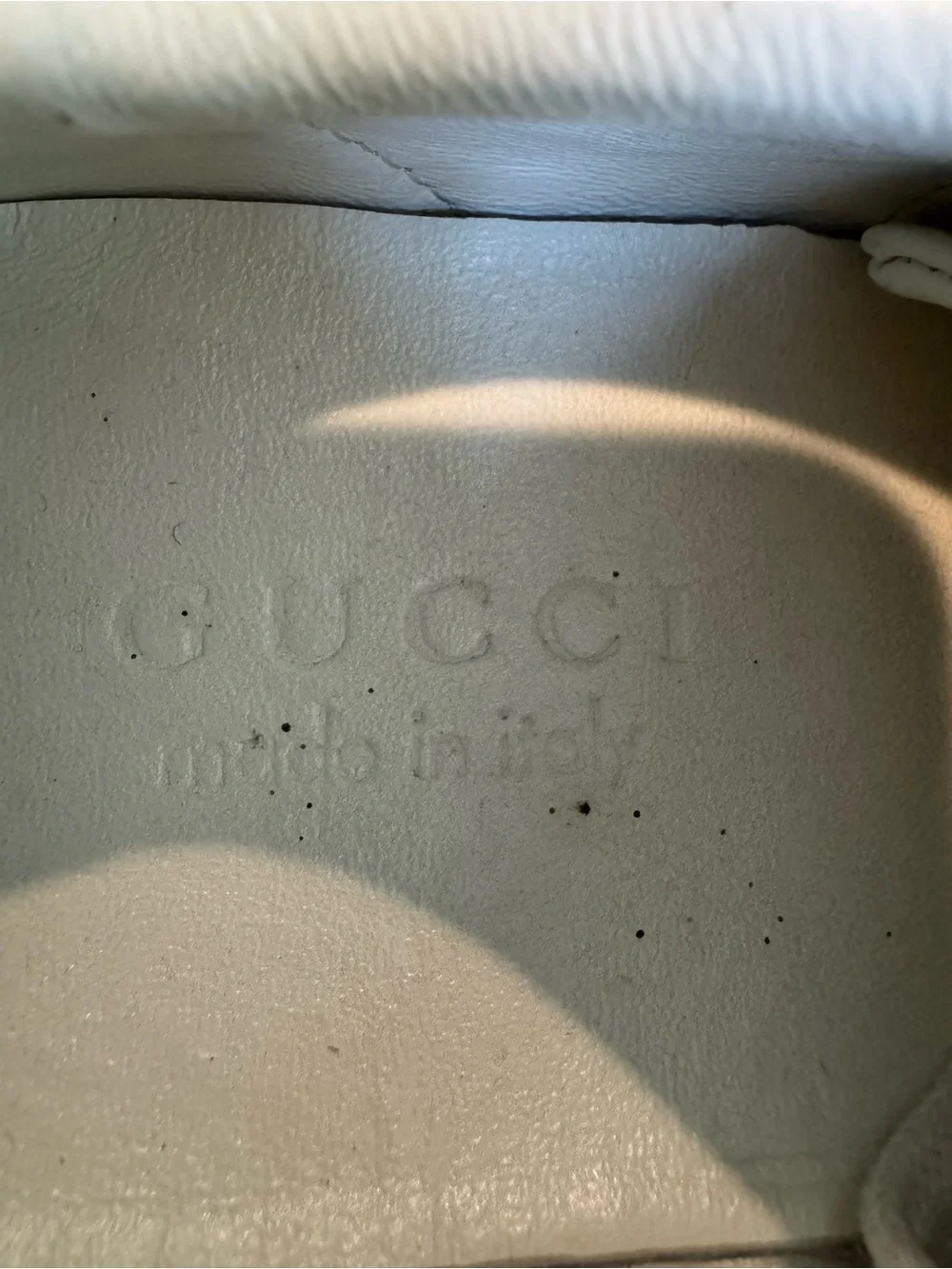 Gucci White Leather Women's Sneakers with Green & Red Stripe and Gold Bee 37